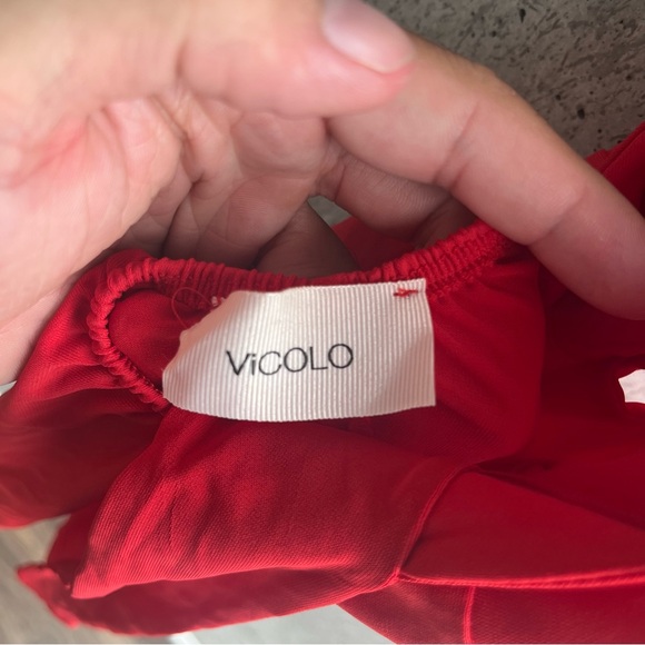 ViCOLO Dress - Picture 2 of 4